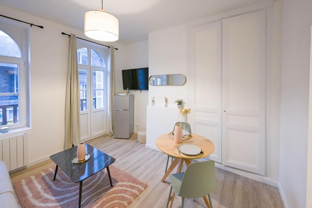 Le Lupin - Petite Terrasse - 250m *